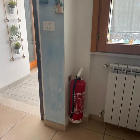 Casa Dina Blu Alle Morge Daire